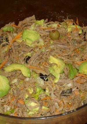 Una foto de Salpicón de carne y hierbas aromáticas