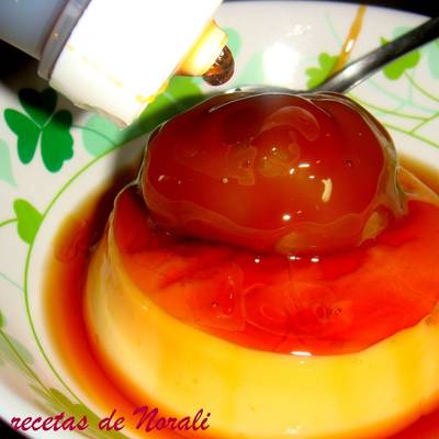 Salsa de caramelo líquido para postres y helados Receta de Norali - Cookpad