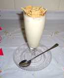 Yogur con uvas y cereales