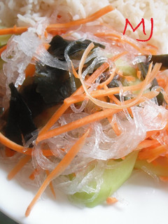 Una foto de Ensalada nomura con aliño