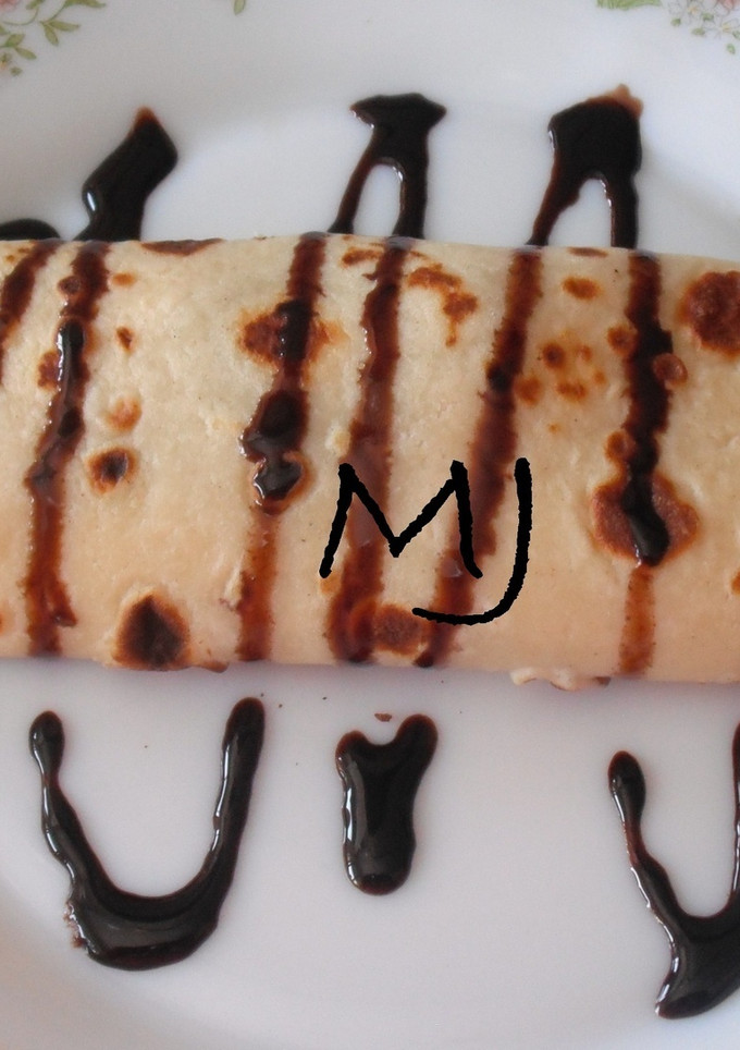 Una foto de Creps de jamon, queso crema y chocolate derretido