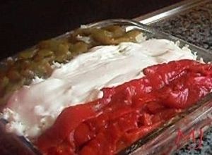 Una foto de Pastel azteca de chorizo