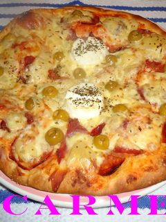 Una foto de Pizza tres estaciones