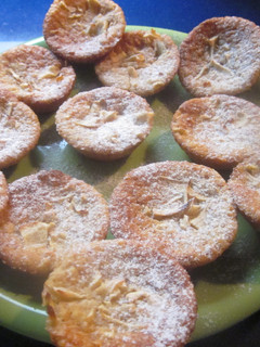 Una foto de Magdalenas de manzana