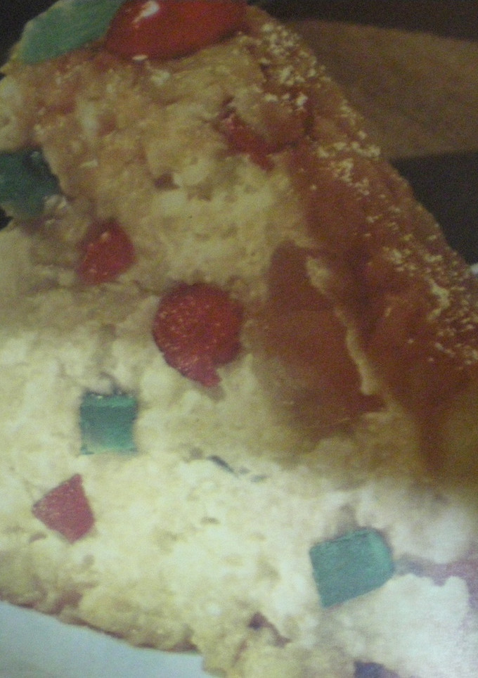 Una foto de Tarta de arroz con frutas confitadas