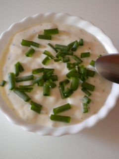 Una foto de Salsa de yogur con miel