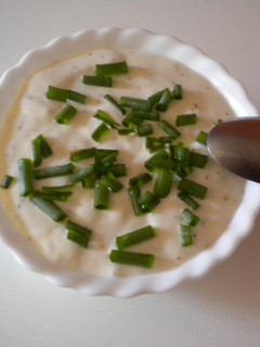 Una foto de Salsa de yogur con miel