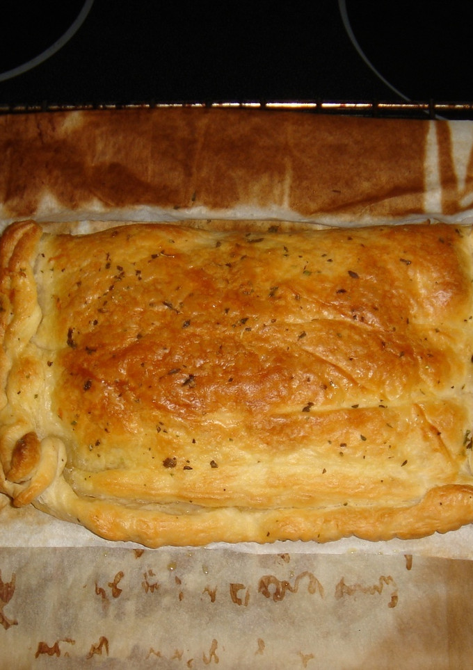 Una foto de Empanada de salmón y emmental