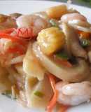 Chop suey de gambas