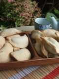 Oznei Haman, pastelitos rellenos de semillas de amapola y almíbar de limón