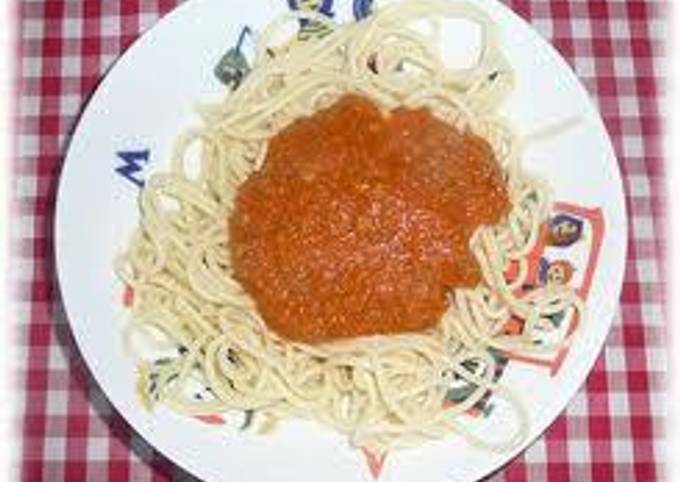 Foto principal de Espaguetis a la boloñesa con perrins