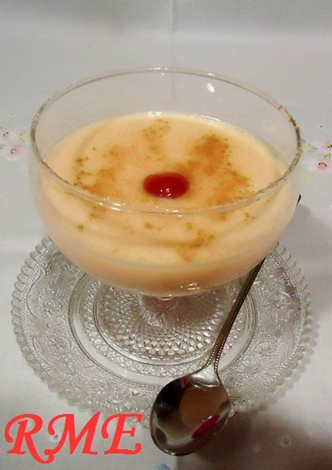 Una foto de Yogur con nectarina a la canela