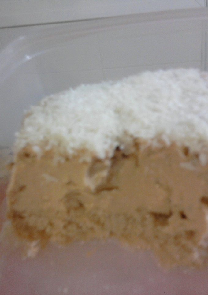 Una foto de Flan de dulce de leche y coco 