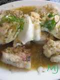 Merluza en salsa verde con huevo escalfados