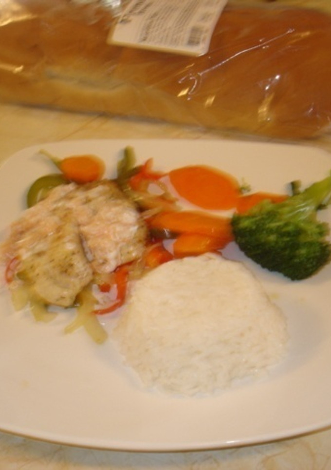 Una foto de Filete de pescado a los 3 pimientos