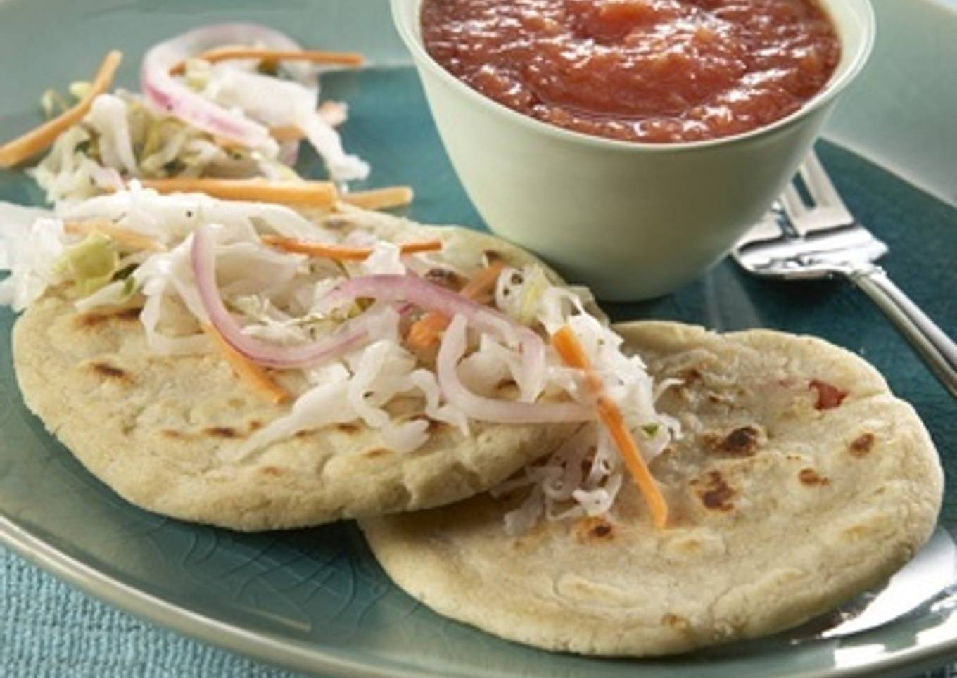 Pupusas de hojas de Hierba Mora<br />