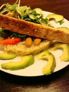 Una foto de Ensalada de quinoa