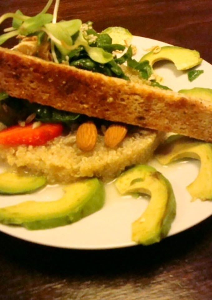 Una foto de Ensalada de quinoa