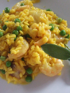 Una foto de Arroz meloso con rape y gambas