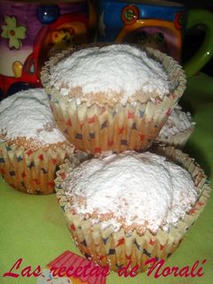 Una foto de Muffins de banana super express