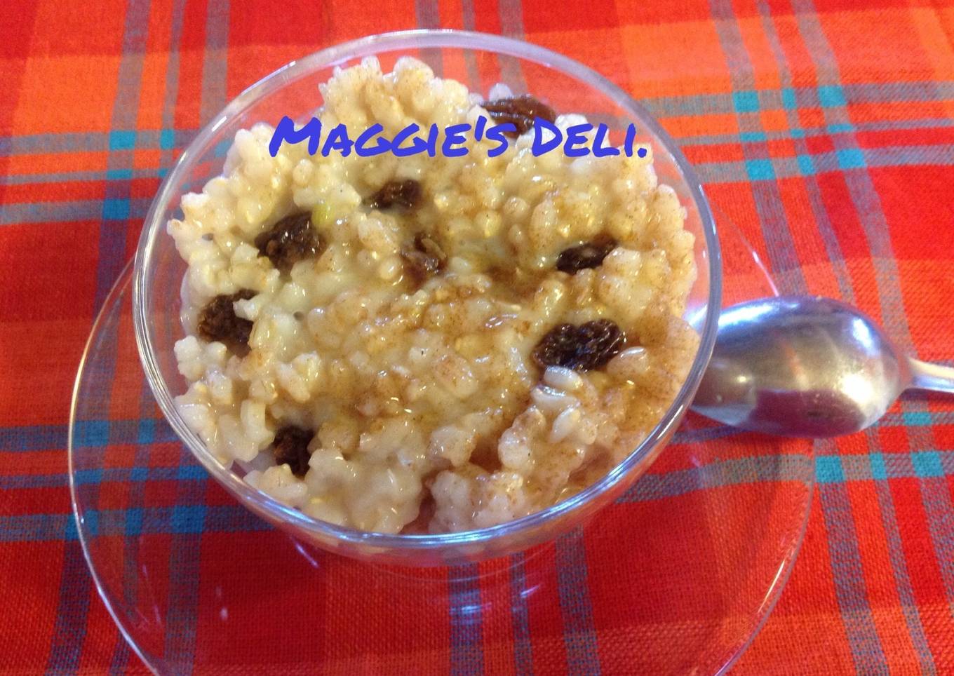 Arroz integral con leche y  pasas 