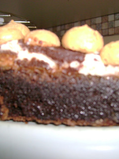 Una foto de Torta bombón de chocolate semiamargo