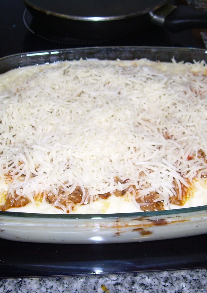 Una foto de Pastel cremoso de patata y carne