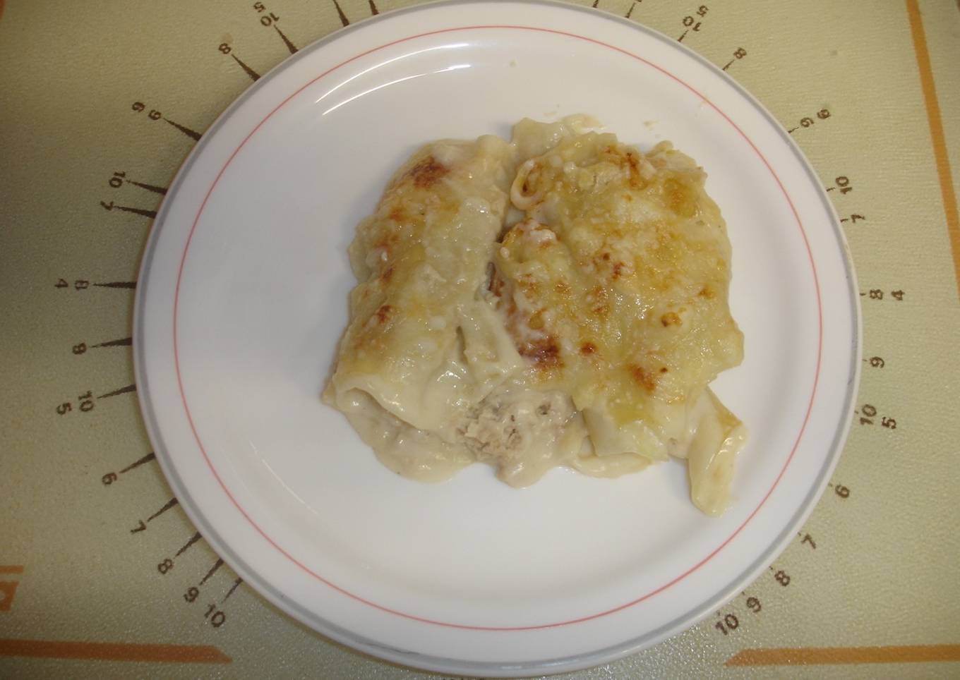 Canelones de carne con bechamel de Chef<br />