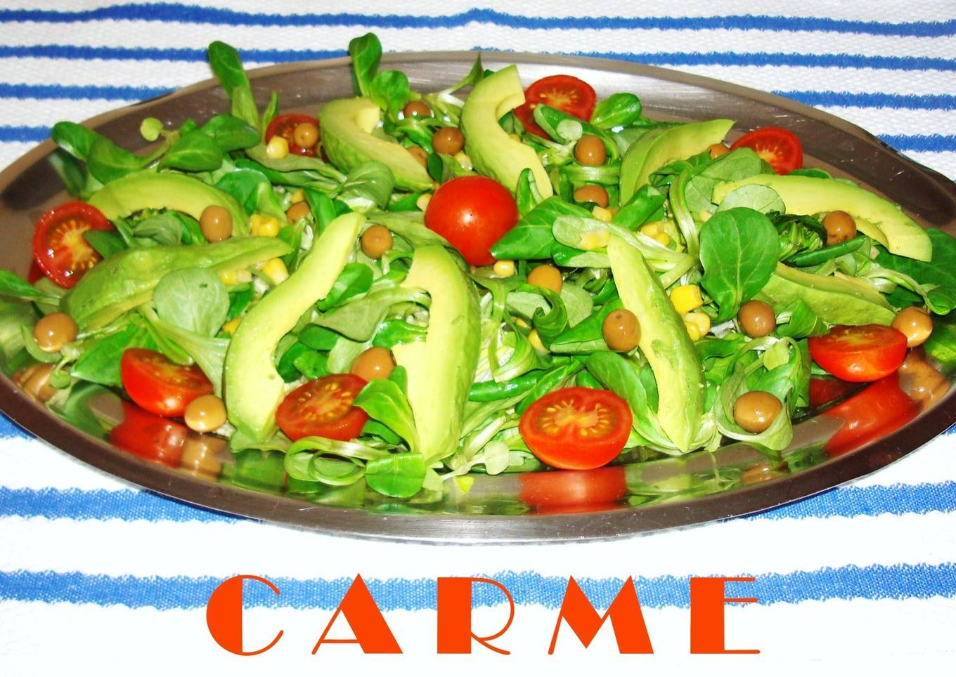 Ensalada mixta con aguacate<br />
