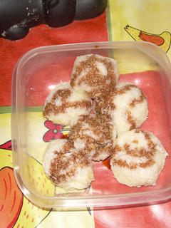 Una foto de Bolitas de coco para decorar