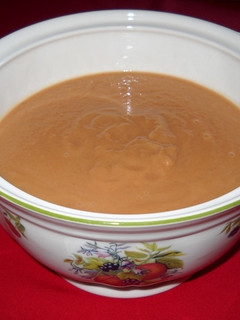 Una foto de Crema de hortalizas con un toque de manzana