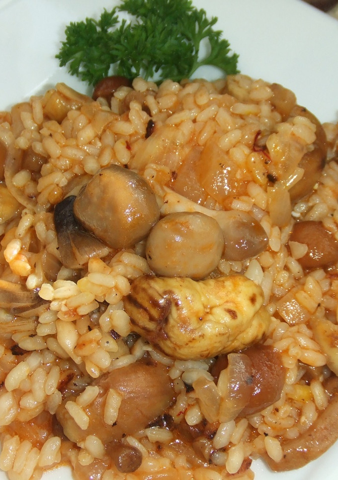 Una foto de Arroz con setas y castañas