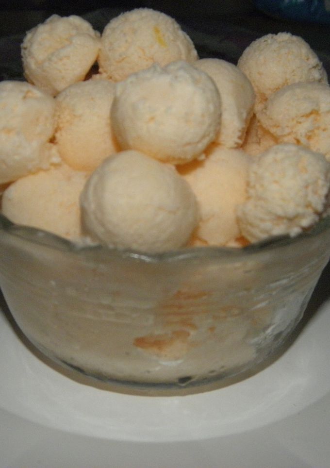 Una foto de Helado crema de azafrán