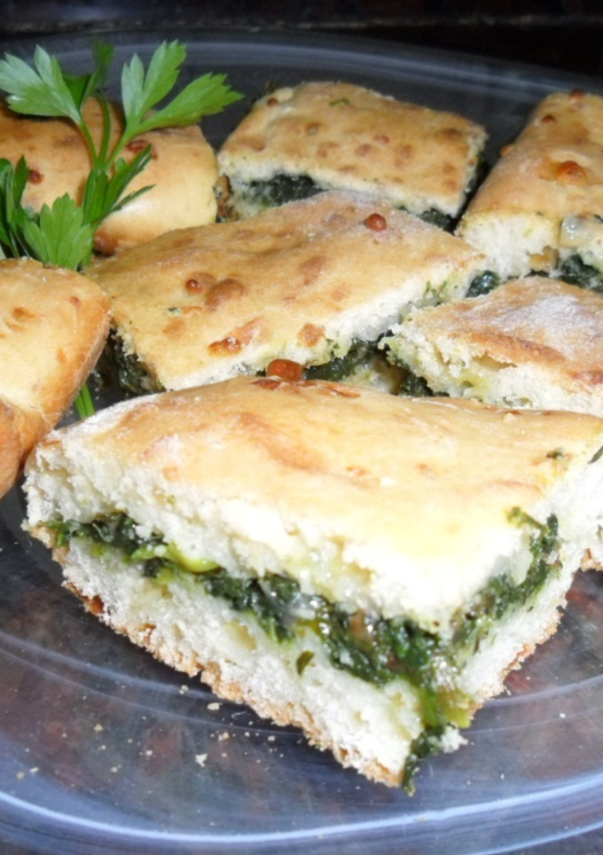 Una foto de Torta esponjosa de queso y espinacas