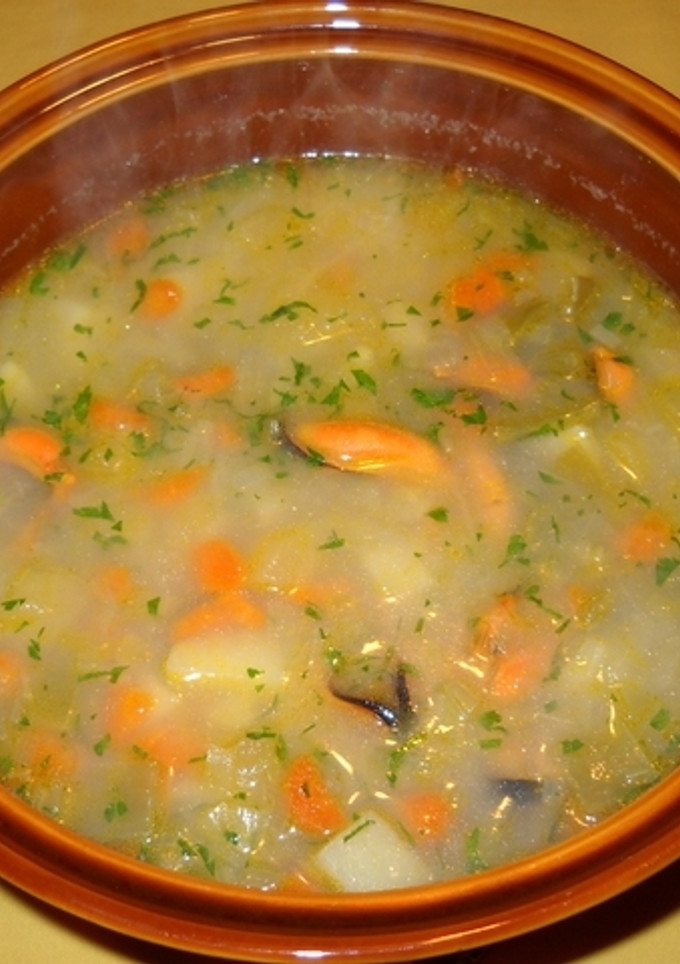 Una foto de Menestra de patatas y manzanas con mejillones