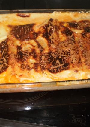Una foto de Canelones a la catalana (ternera, pollo y jamón)