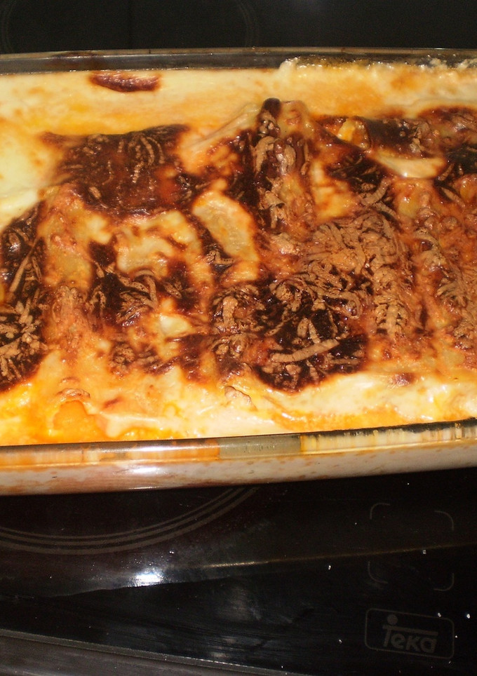 Una foto de Canelones a la catalana (ternera, pollo y jamón)