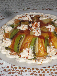 Una foto de Flan de piña con gelatina de limón