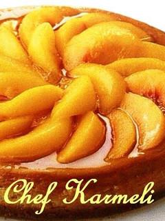 Una foto de Tarta orgánica de queso melocotón y nata