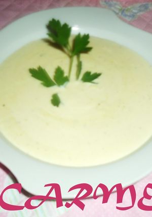 Una foto de Crema de alcachofas