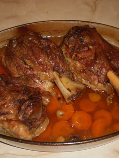 Una foto de Codillos al horno con verduras