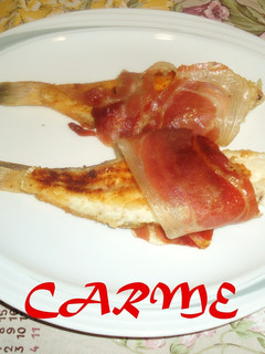 Una foto de Lenguados con crujiente de jamón