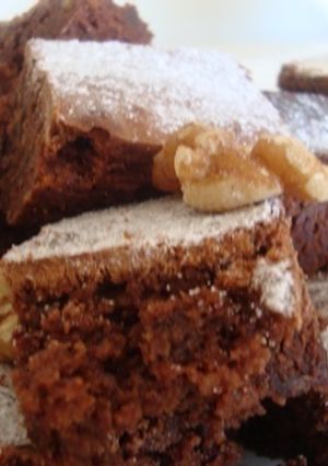 Una foto de Brownies caseros de chocolate