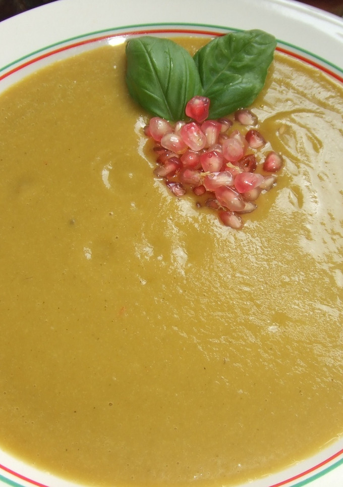 Una foto de Sopa crema italiana de verduras
