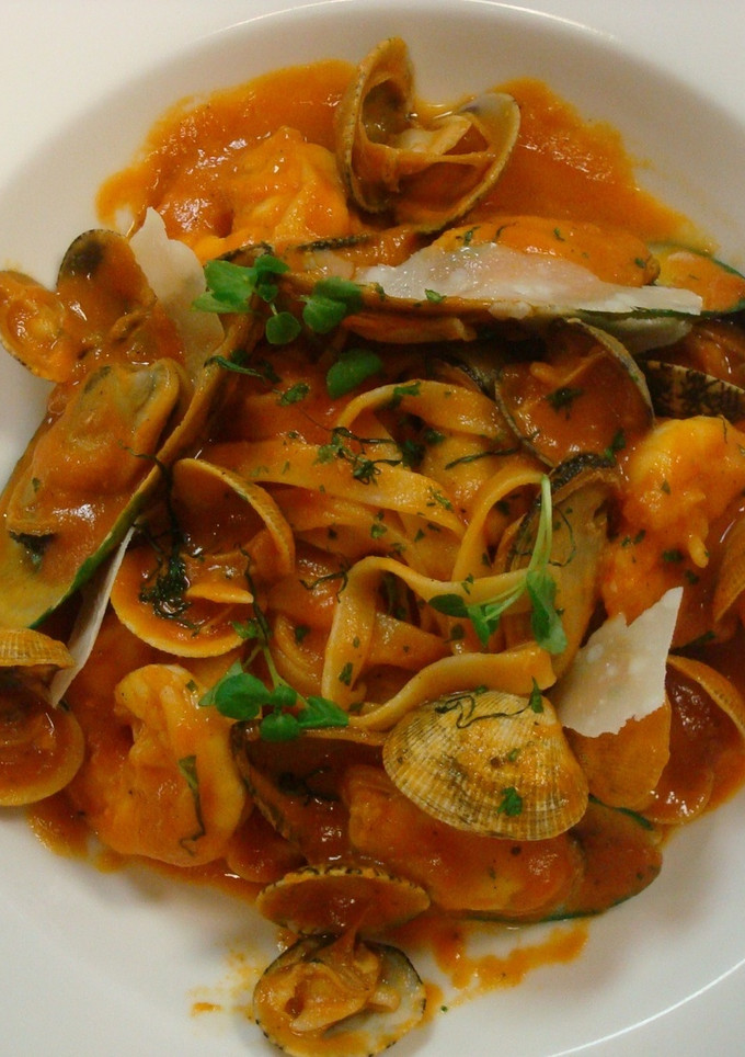Una foto de Tagliatelle Fruto di mare