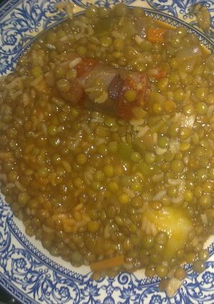 Una foto de Lentejas con sofrito
