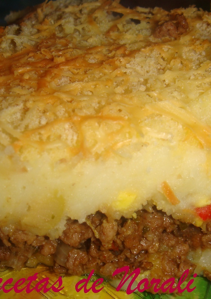 Una foto de Pastel de papa y carne