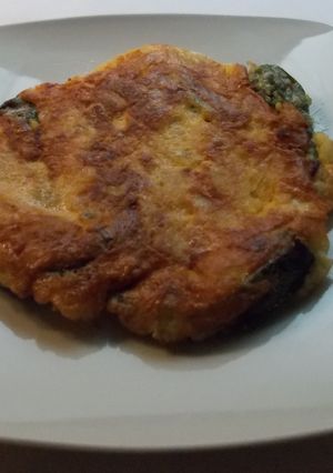 Una foto de Tortilla de patatas con pimientos de Padrón