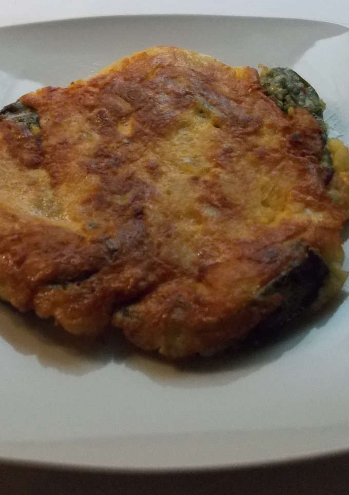 Una foto de Tortilla de patatas con pimientos de Padrón