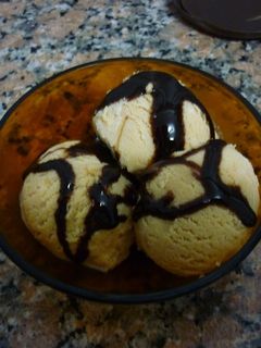 Una foto de Helado de dulce de leche casero (Gringa)